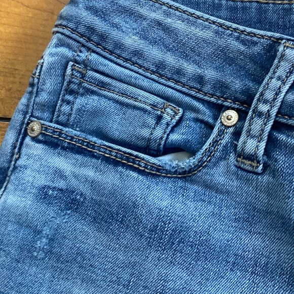 Women's Blue Jeans - Picture 2 of 7